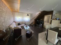 Eladó téglalakás, Mosonmagyaróváron 89.9 M Ft, 4 szobás