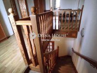 Eladó családi ház, Kemencén 230 M Ft, 3 szobás