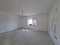 Eladó családi ház, Mesterin 48.527 M Ft, 3 szobás