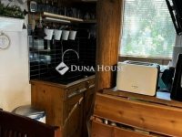 Eladó családi ház, Dunakeszin 179.9 M Ft, 6 szobás