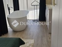 Eladó téglalakás, Szegeden 73 M Ft, 2 szobás