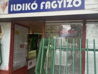 Eladó üzlethelyiség, Jászszentandráson 6.5 M Ft