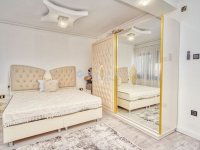 Eladó családi ház, Gyálon 270 M Ft, 7 szobás