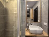 Eladó panellakás, Budapesten, III. kerületben 82.99 M Ft