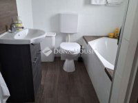 Eladó családi ház, Zalaegerszegen 99 M Ft, 5 szobás