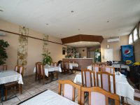 Kiadó üzlethelyiség, Kecskeméten 300 E Ft / hó