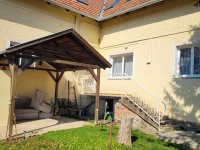 Eladó családi ház, Kisnémediben 60 M Ft, 4 szobás