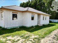 Eladó családi ház, Kecskeméten, Hóvirág utcában 90 M Ft