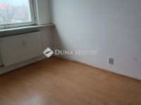 Eladó panellakás, XV. kerületben 66.5 M Ft, 3 szobás