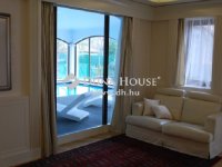 Eladó családi ház, Szentendrén 616 M Ft, 3 szobás