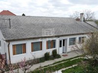 Eladó családi ház, Szabadbattyánban 40 M Ft, 3 szobás