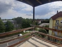 Eladó téglalakás, Siófokon 125 M Ft, 10+4 szobás