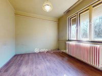 Eladó családi ház, Nyírtasson 10 M Ft, 3 szobás