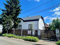 Eladó családi ház