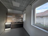 Kiadó téglalakás, albérlet