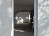 Eladó családi ház, Kiszomboron 29.99 M Ft, 2 szobás