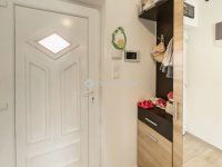 Eladó családi ház, Szigetszentmiklóson 99.9 M Ft, 4 szobás