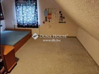 Eladó családi ház, XVII. kerületben 102 M Ft, 4 szobás