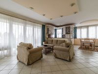 Eladó téglalakás, II. kerületben 160.7 M Ft, 3 szobás