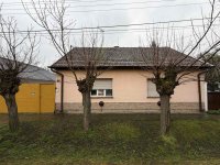 Eladó családi ház, Gyulán 29.9 M Ft, 3 szobás