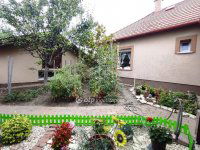 Eladó családi ház, Érden 129 M Ft, 5+1 szobás