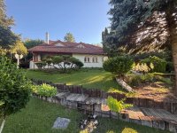 Eladó családi ház, Sülysápon 299 M Ft, 8 szobás