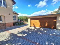 Eladó családi ház, XVI. kerületben 198 M Ft, 5 szobás