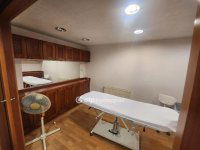 Eladó üzlethelyiség