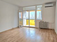 Eladó panellakás, Kecskeméten 44.9 M Ft, 1+2 szobás