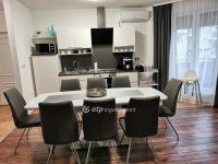 Eladó téglalakás, Hajdúszoboszlón 84.9 M Ft, 3 szobás