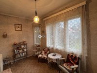 Eladó családi ház, Süttőn 52.99 M Ft, 3 szobás