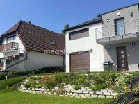 Kiadó ikerház, albérlet, Budaörsön 660 E Ft / hó, 4 szobás