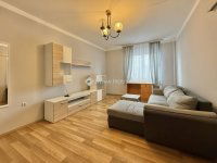 Eladó panellakás, Pécsett 39.99 M Ft, 1+1 szobás