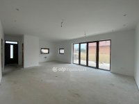 Eladó ikerház, Érden 119 M Ft, 4 szobás / költözzbe.hu