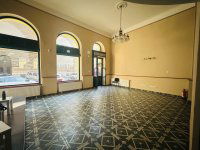 Eladó üzlethelyiség, VII. kerületben 120 M Ft