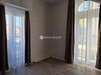 Eladó téglalakás, VII. kerületben 244.9 M Ft, 5 szobás