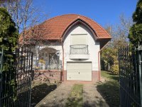 Eladó családi ház, Balatonfenyvesen, Bocskai téren 114.9 M Ft