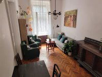 Eladó téglalakás, VI. kerületben 81.9 M Ft, 2 szobás