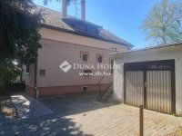 Eladó családi ház, Vecsésen 110 M Ft, 5 szobás