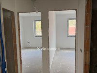 Eladó téglalakás, Balatonakarattyán 131.9 M Ft, 4 szobás