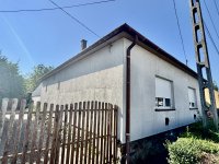 Eladó családi ház, Székesfehérvárott 84.9 M Ft, 3 szobás
