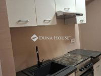 Eladó téglalakás, Szekszárdon 45.5 M Ft, 2 szobás