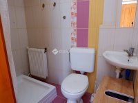 Eladó családi ház, Székesfehérvárott 108 M Ft, 5 szobás