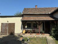 Eladó családi ház, Szigetszentmiklóson 92.5 M Ft, 4 szobás