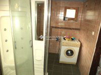 Eladó családi ház, Kápolnásnyéken 59.9 M Ft, 1+1 szobás