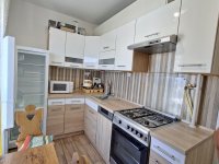Kiadó panellakás, albérlet, Pécsett 230 E Ft / hó, 3 szobás