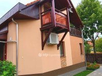 Eladó nyaraló, Hajdúszoboszlón 154 M Ft, 8 szobás