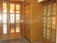 Eladó családi ház, XII. kerületben 499 M Ft, 9 szobás