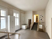 Kiadó üzlethelyiség, Debrecenben 295 E Ft / hó