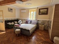 Eladó családi ház, Szarvason 160 M Ft, 5+1 szobás